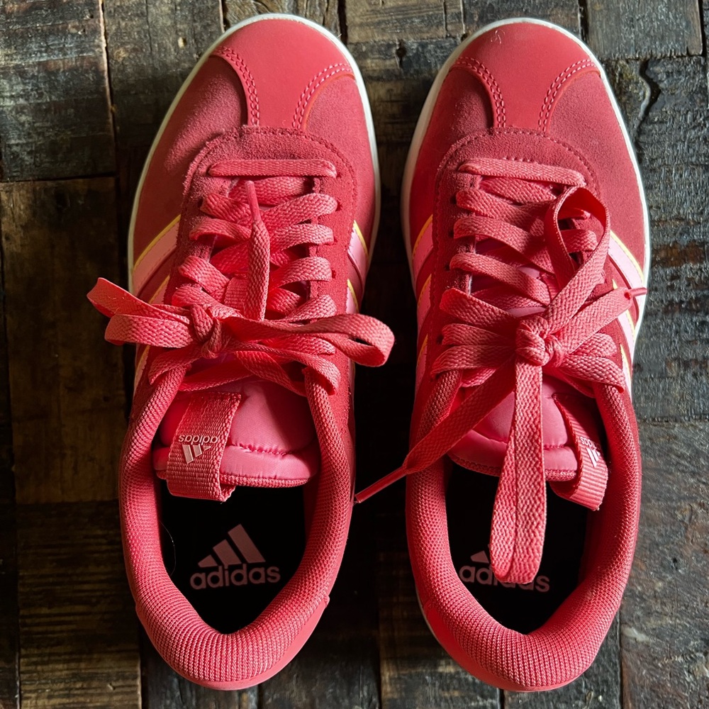 Women's adidas VL court shoes size 5.5